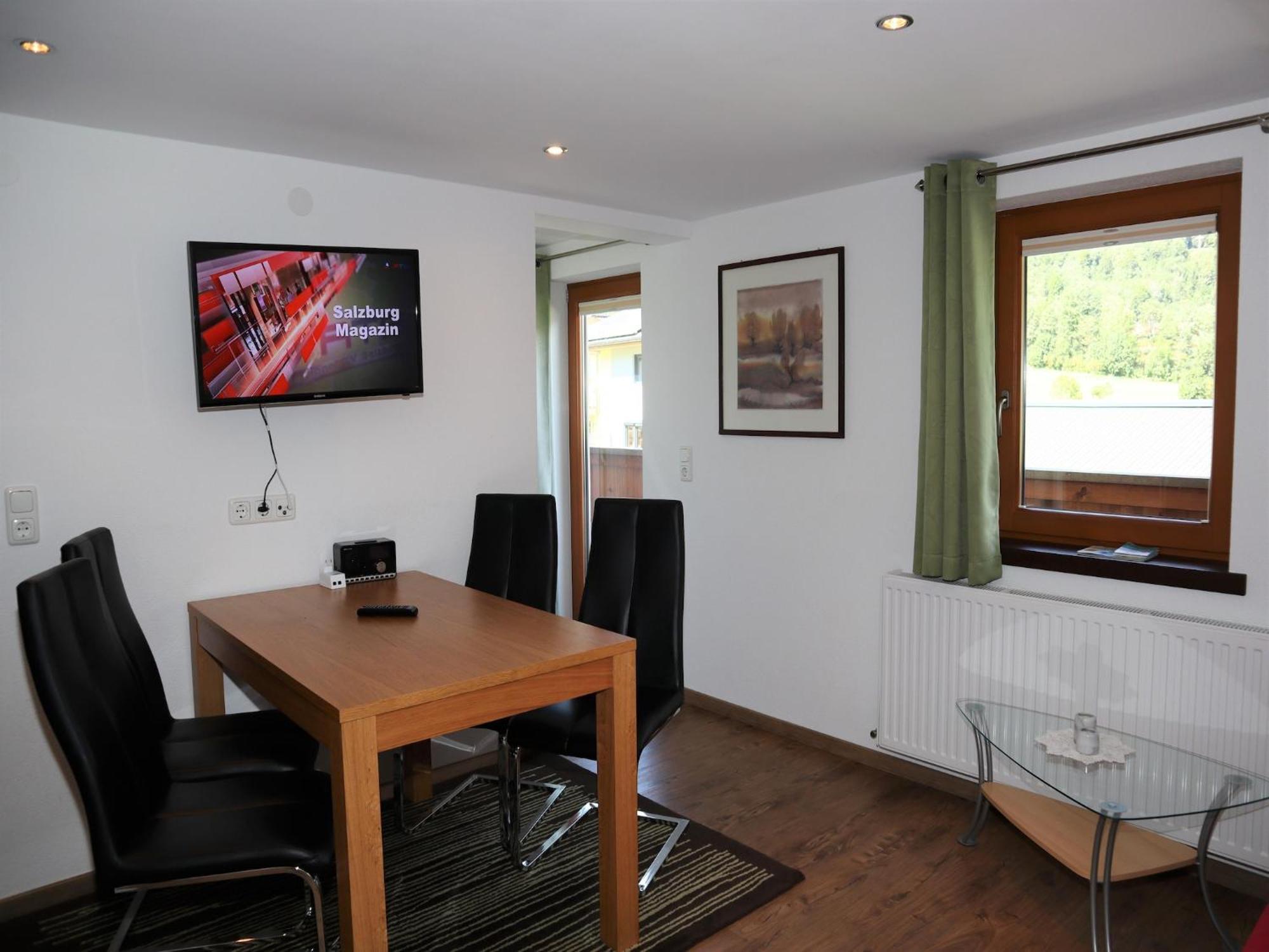 Flat In Krimml With A Balcony Appartement Buitenkant foto